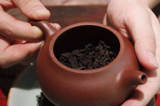 什么泥料的紫砂壺沖泡肉桂，武夷巖茶肉桂用哪種紫砂壺好？