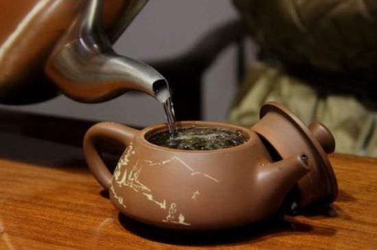 各類茶的注水方式，不同的茶泡茶時(shí)怎么注水