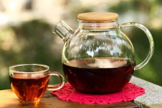 蒸茶和煮茶還有泡茶有什么區(qū)別，泡茶煮茶蒸茶哪個好喝？
