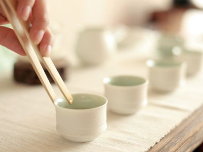 鐵觀音的泡法，水溫100°C最佳第一泡不能喝