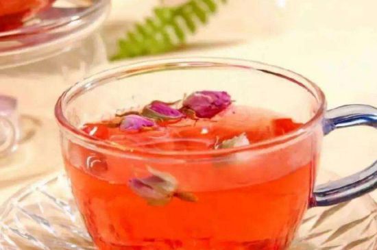 蜂蜜泡茶葉的副作用，蜂蜜泡茶葉有什么禁忌
