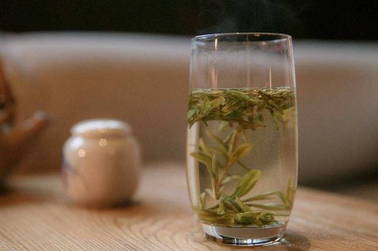 冷泡茶用什么茶葉最好，什么樣的茶適合冷泡？