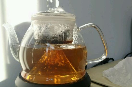蒸茶和煮茶的區(qū)別，蒸茶和煮茶哪個(gè)好