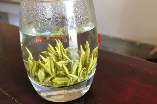 安吉白茶夏天怎么保存，安吉白茶能冷凍儲存嗎？