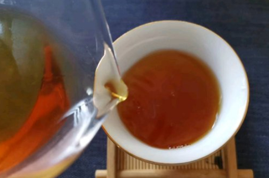 普洱茶十大學(xué)費(fèi)茶排名，吉普H是學(xué)費(fèi)茶？