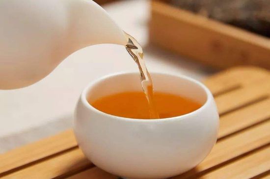 泡好的茶水放冰箱能保存多久，泡好的茶冷藏放多久？