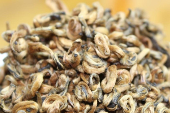 茶葉可以放冰箱嗎，茶需要放冰箱保存嗎
