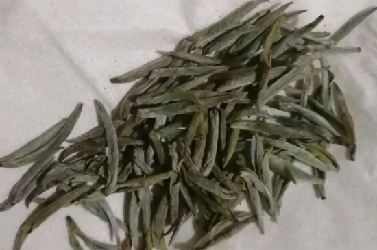 過期茶葉的八大妙用，過期的陳茶葉還能干什么用？