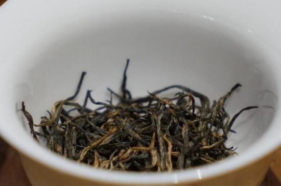 怎樣鑒別金駿眉的好壞，金駿眉紅茶的鑒別方法