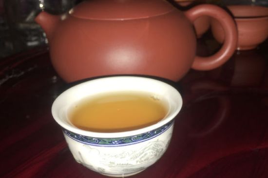 200一斤的茶葉算不算好，兩百一斤買(mǎi)的是中低檔茶