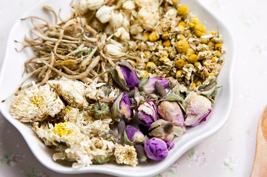 祛濕最有效的泡花茶，濕氣重適合泡什么花茶？