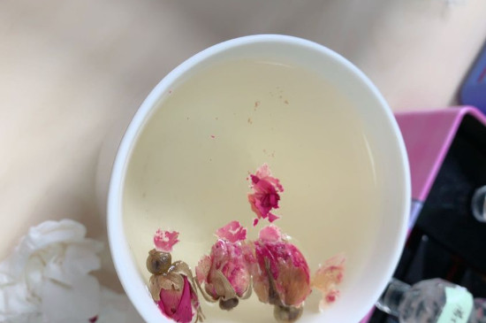 玫瑰花泡水喝的9大禁忌，喝玫瑰花茶有什么禁忌