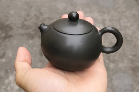 泡茶用坭興陶和紫砂壺哪個(gè)好，紫砂壺比坭興陶壺好嗎？