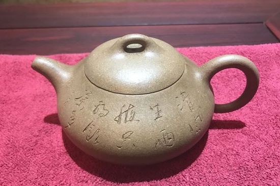 紫砂壺養(yǎng)10年后會(huì)是什么樣，紫砂壺養(yǎng)10年后圖片