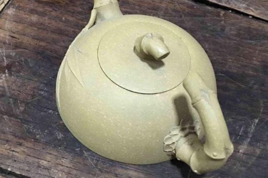本山綠泥紫砂壺小黑點多嗎，真正本山綠泥會吐黑嗎？