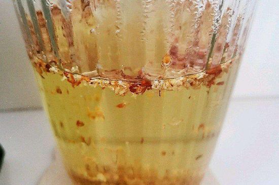 濕氣重可以喝桂花茶嗎，有濕氣的人能喝桂花茶嗎？