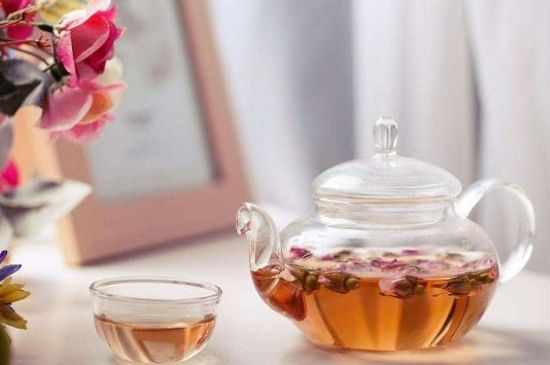 玫瑰花泡茶祛斑要多久見(jiàn)效，喝玫瑰花茶多久能祛斑？