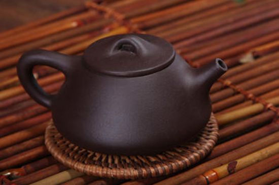 本山綠泥壺適合沖泡什么茶，紫砂壺本山綠最適合什么茶？