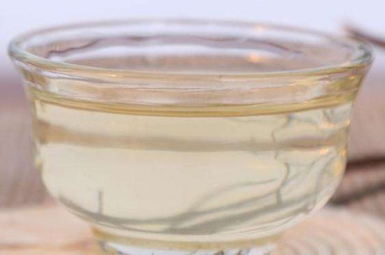 茉莉龍珠什么季節(jié)喝，夏天適合喝茉莉龍珠茶