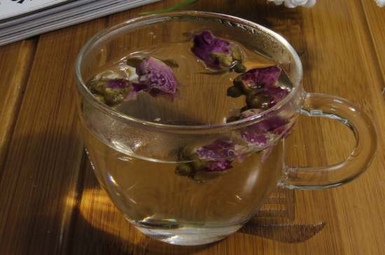怎么判斷玫瑰花茶好不好，玫瑰花茶怎么樣鑒別