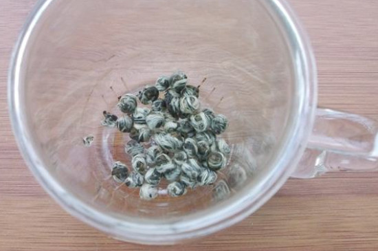 茉莉龍珠茶男人能喝嗎，男性夏季可以喝龍珠茶嗎