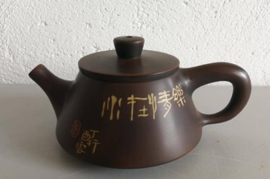 四大名陶哪個(gè)泡茶最好，中國(guó)四大名陶主要泡什么茶？