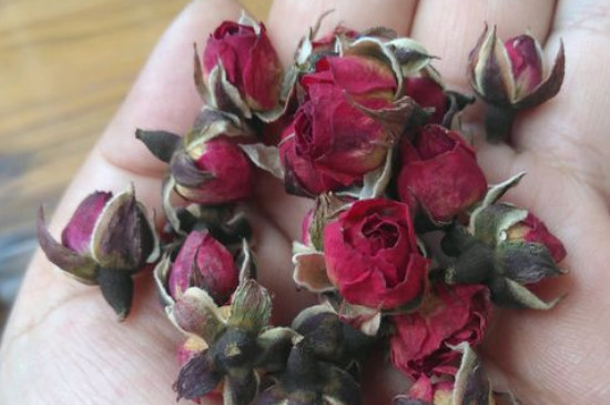 玫瑰花泡水喝的9大禁忌，喝玫瑰花茶有什么禁忌