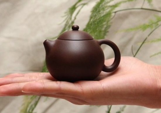宜興紫砂壺四大經(jīng)典壺型叫什么，傳統(tǒng)紫砂四大名壺介紹