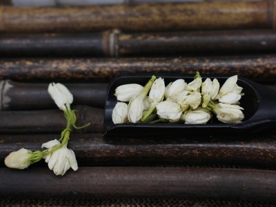 茉利花茶有什么功效作用，不適合什么人喝？