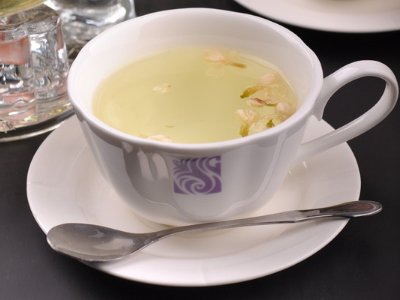 茉利花茶有什么功效作用，不適合什么人喝？