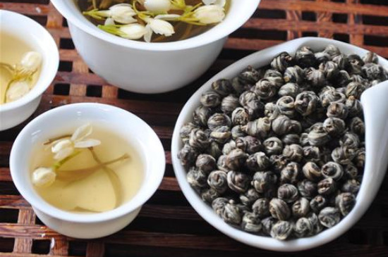 茉莉龍珠一次泡幾顆，茉莉龍珠一一杯放幾顆
