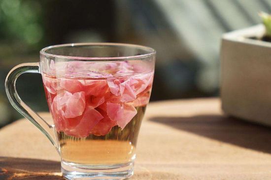 玫瑰花茶和什么搭配好，玫瑰花茶的搭配大全！