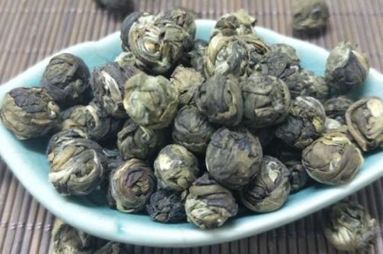 茉莉龍珠保質(zhì)期多長(zhǎng)時(shí)間，茉莉龍珠茶放幾年了還能喝嗎？