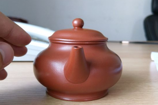 大紅袍和朱泥哪個好，為什么不能買大紅袍壺