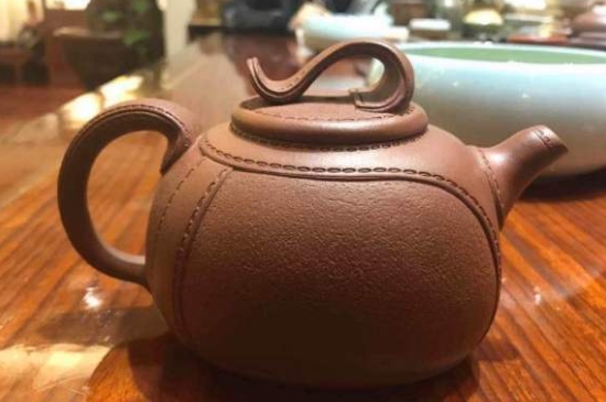 泡茶用坭興陶和紫砂壺哪個(gè)好，紫砂壺比坭興陶壺好嗎？