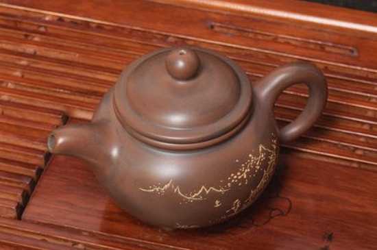 坭興陶主要泡什么茶，廣西坭興陶壺適合泡哪些茶？