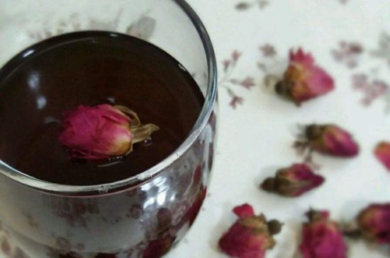 玫瑰花茶和什么搭配好，玫瑰花茶的搭配大全！