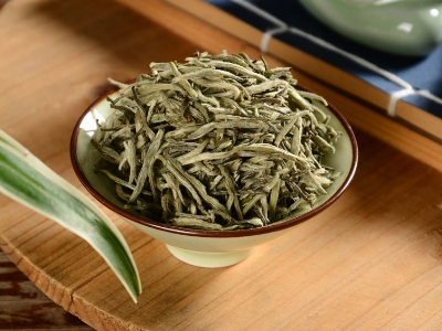 白茶煮好還是泡好喝，老白茶是泡還是煮？