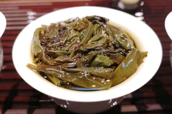 長期喝巖茶會(huì)上火嗎？巖茶這樣喝了容易上火！
