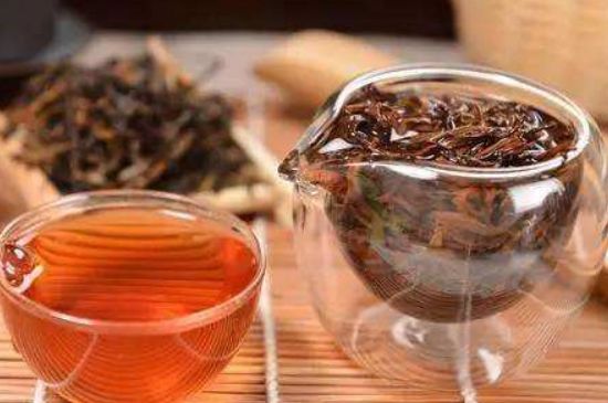 綠茶加重濕氣？濕氣體質(zhì)寒的人能喝綠茶嗎