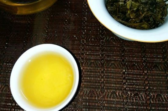 一天什么時候喝黑茶最好，喝黑茶一天最佳時間和季節(jié)