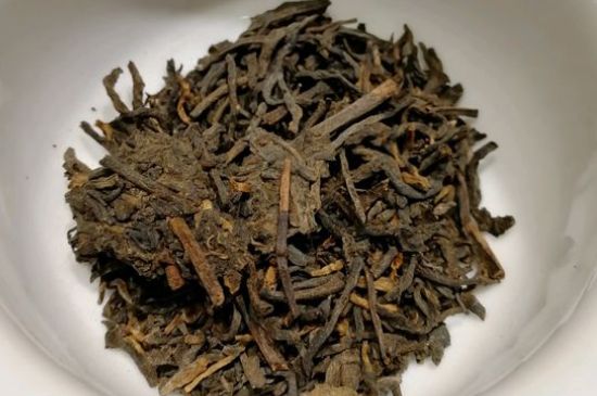 飯后多長時間喝六堡茶最好，六堡茶一天喝多少