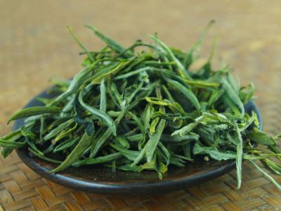 毛峰和毛尖哪個(gè)好一點(diǎn)，毛尖茶好還是毛峰茶好？