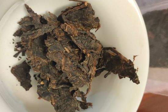 一天什么時候喝黑茶最好，喝黑茶一天最佳時間和季節(jié)