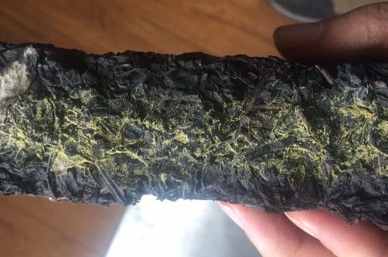 怎么知道涇渭茯茶是否變質(zhì)，茯磚茶金花和發(fā)霉的區(qū)別