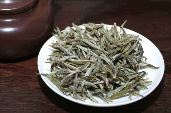 什么人不能喝白茶，白茶不宜什么人喝？