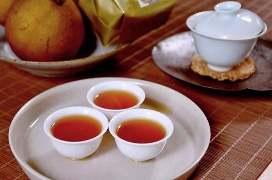 為什么喝巖茶看不起別的茶，喝巖茶的看不上所有茶類？