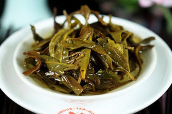 茯磚茶與普洱茶哪個(gè)好，茯茶和普洱茶口味區(qū)別