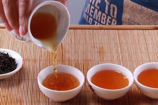 正山小種對(duì)胃好嗎，正山小種養(yǎng)胃還是傷胃