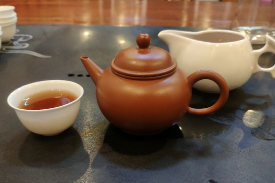 大紅袍煙熏味是好茶嗎，能不能喝對人體有壞處嗎